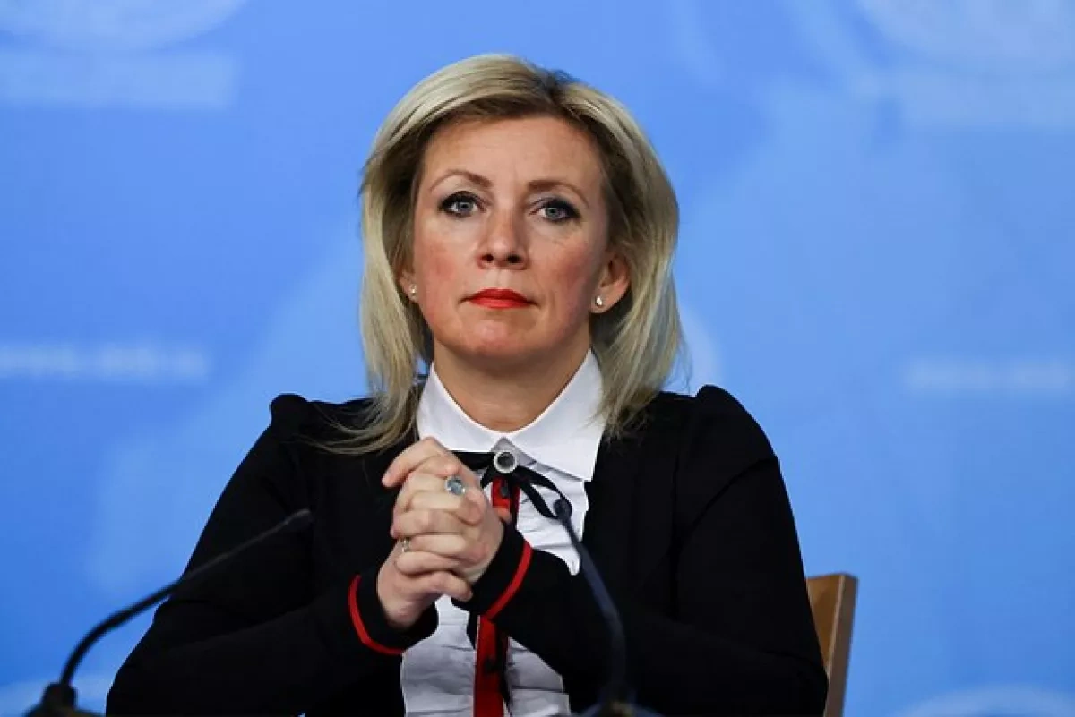 Russian FM spokesperson exchanges gifts with North Korean leader’s sister PHOTO