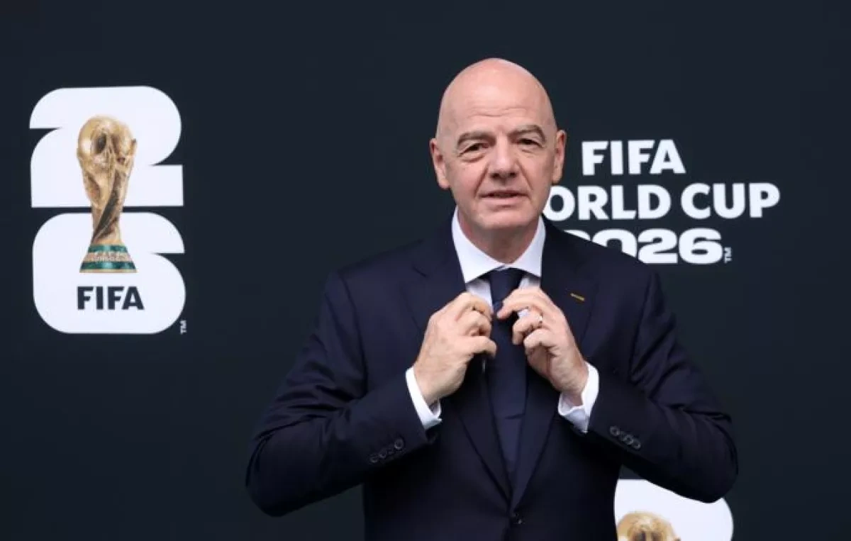 FIFA President Infantino promised Mexico move to CONMEBOL