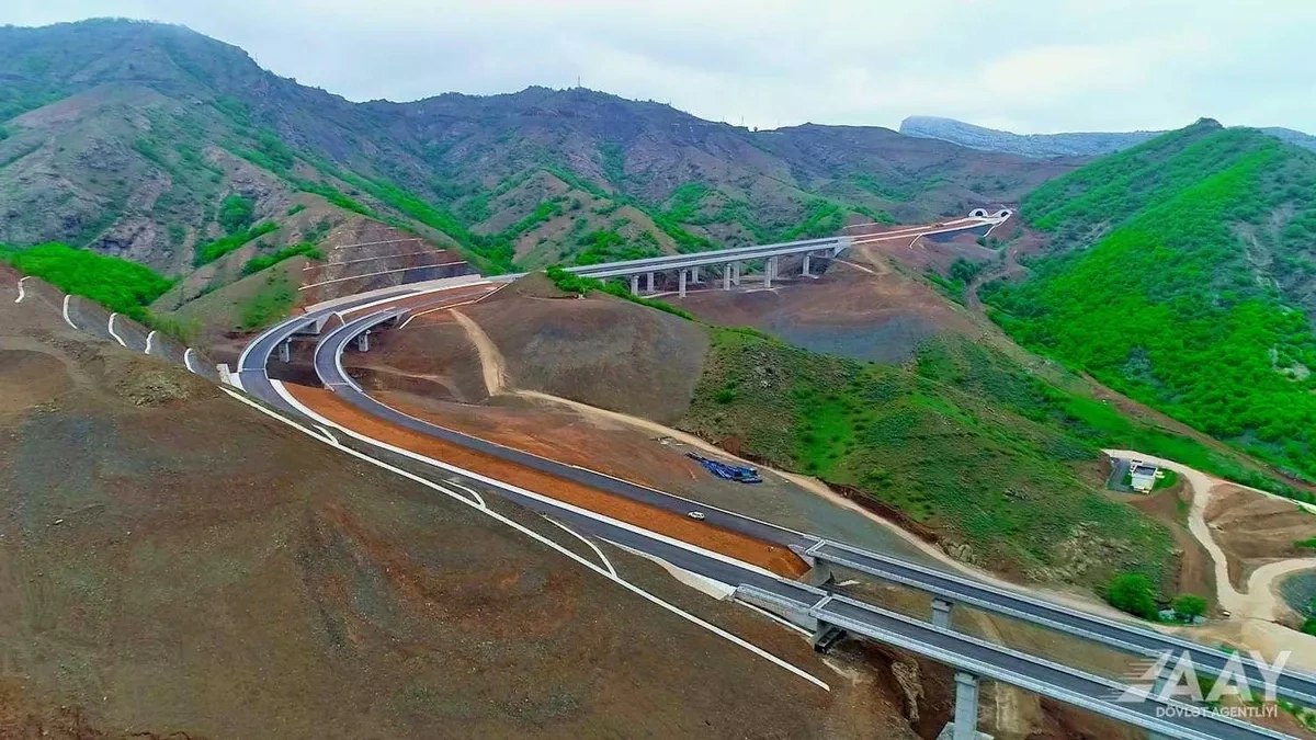 Bridges, tunnels, and corridors: Azerbaijan’s new transport map Caliber.Az review