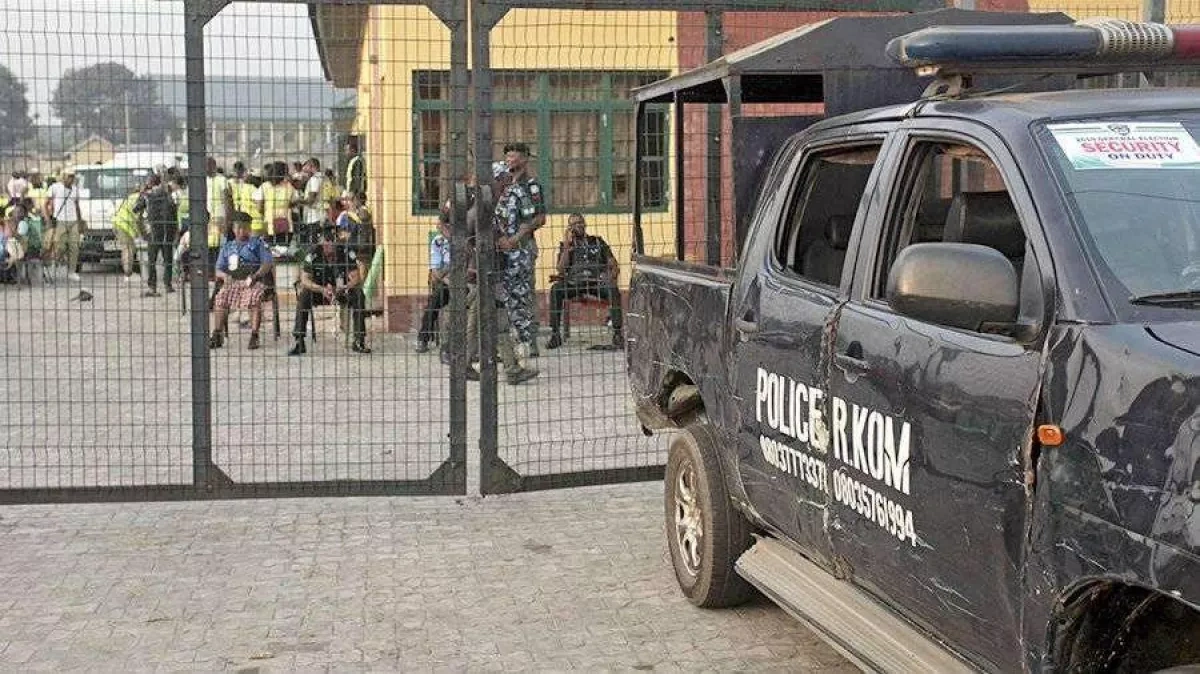 Nigerian armed group demands $3.6 million ransom for over 400 hostages