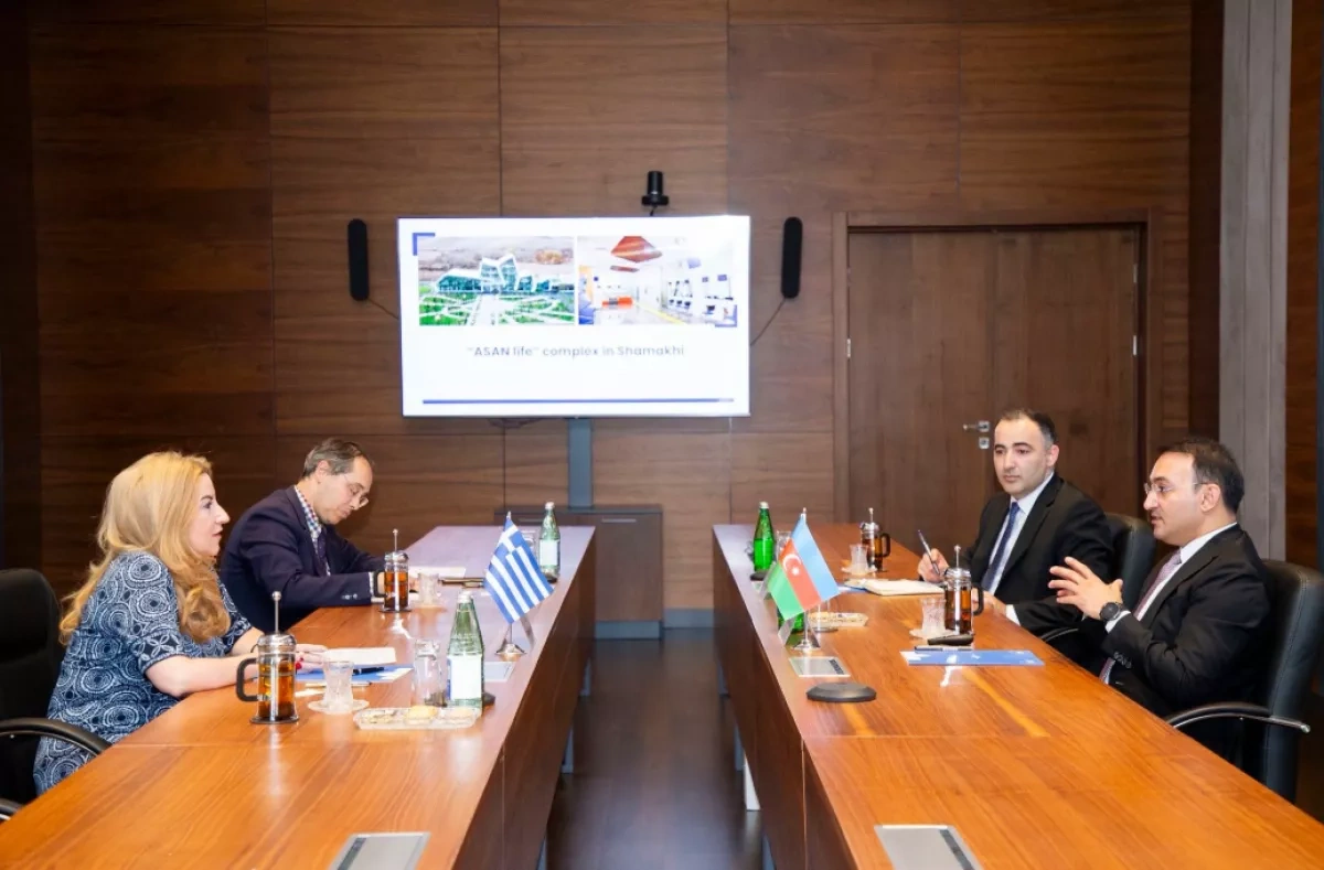 Greek ambassador explores Azerbaijan’s ASAN Xidmət model PHOTO