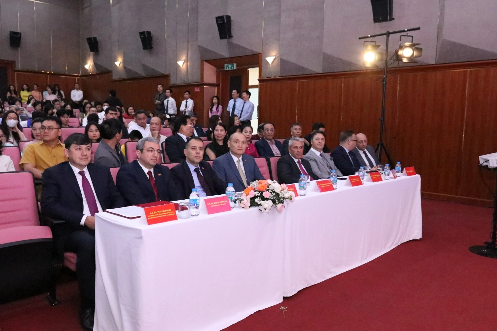Ajdar İbrahimov’s cultural legend revives in Vietnam's Hanoi (PHOTO)