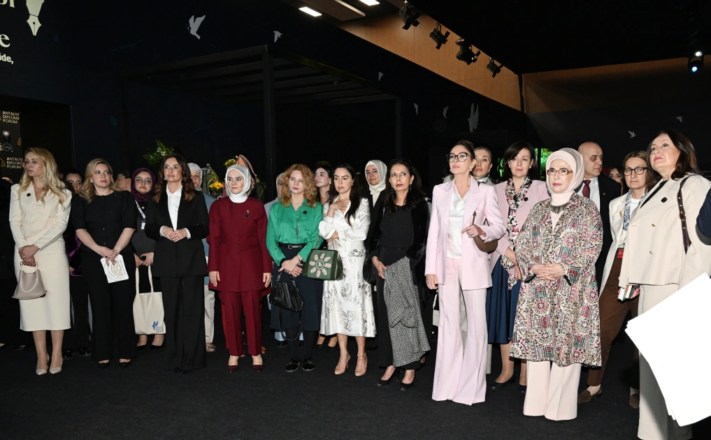 First Lady Mehriban Aliyeva participates in panel titled "United for Peace in Palestine: Fighting Destruction of Education System and Protecting Future" in Antalya (PHOTO)