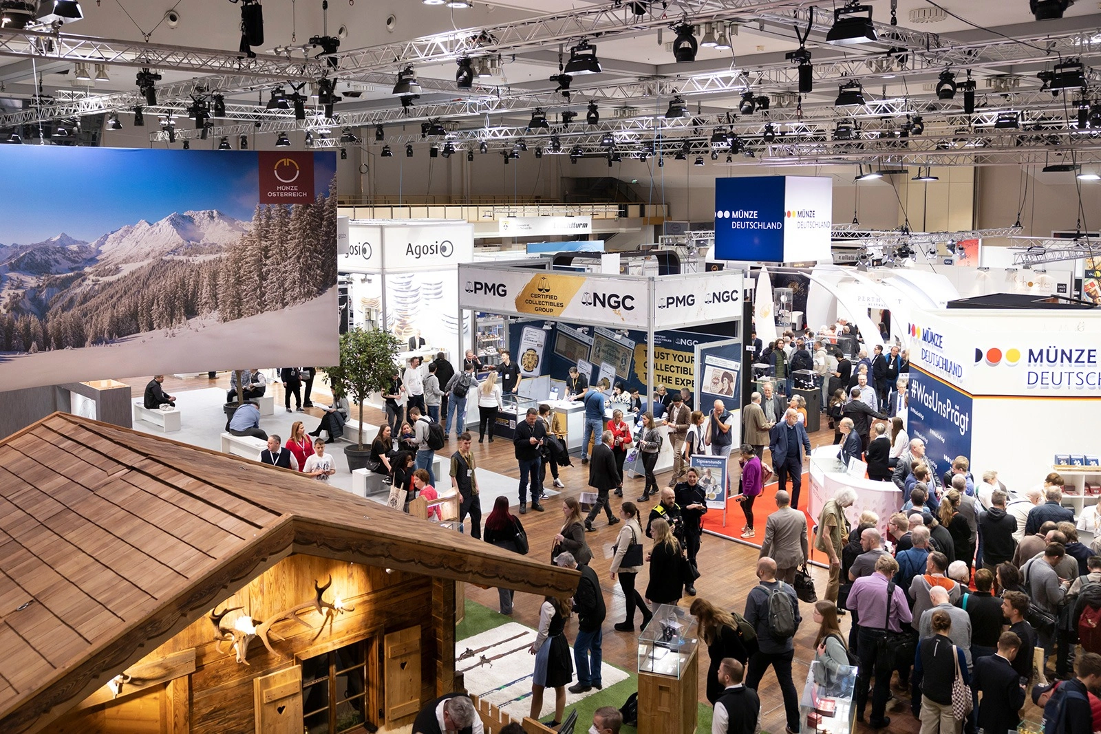 “AzerGold” represents Azerbaijan at World Money Fair (PHOTO)