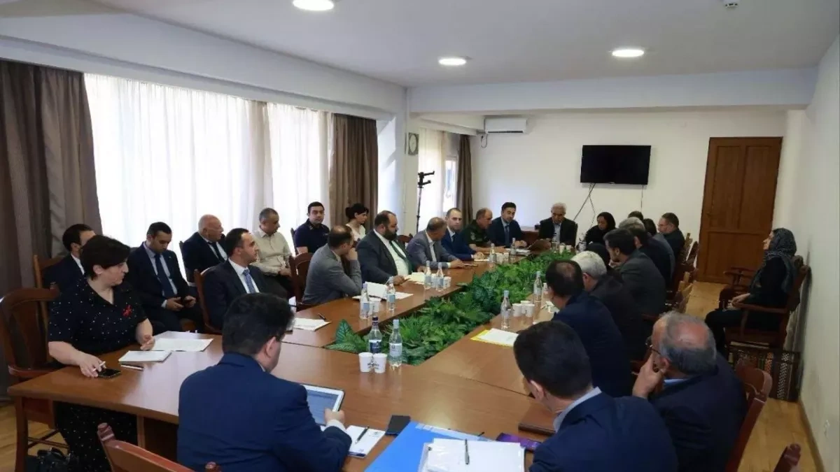 Yerevan, Tehran focus on boosting trade, transport links