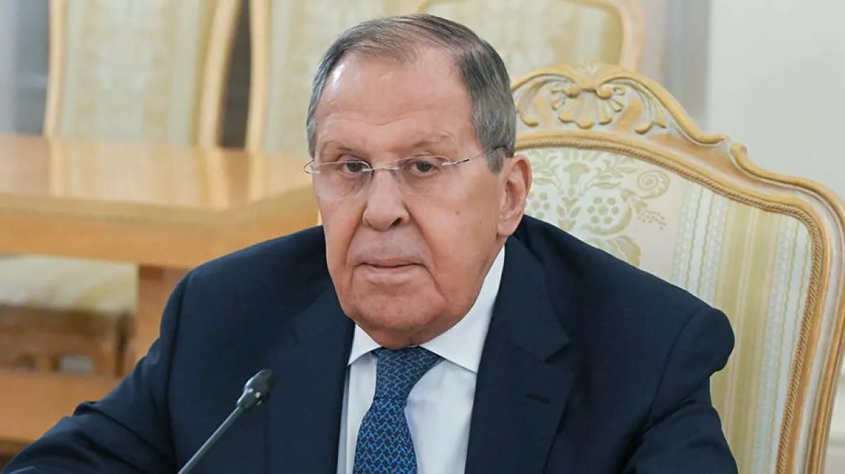 Russian FM jokes about “using weapons” after journalist disruption in India VIDEO