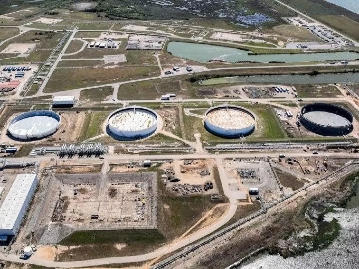 America’s emergency oil stockpiles hit lowest level in 43 years