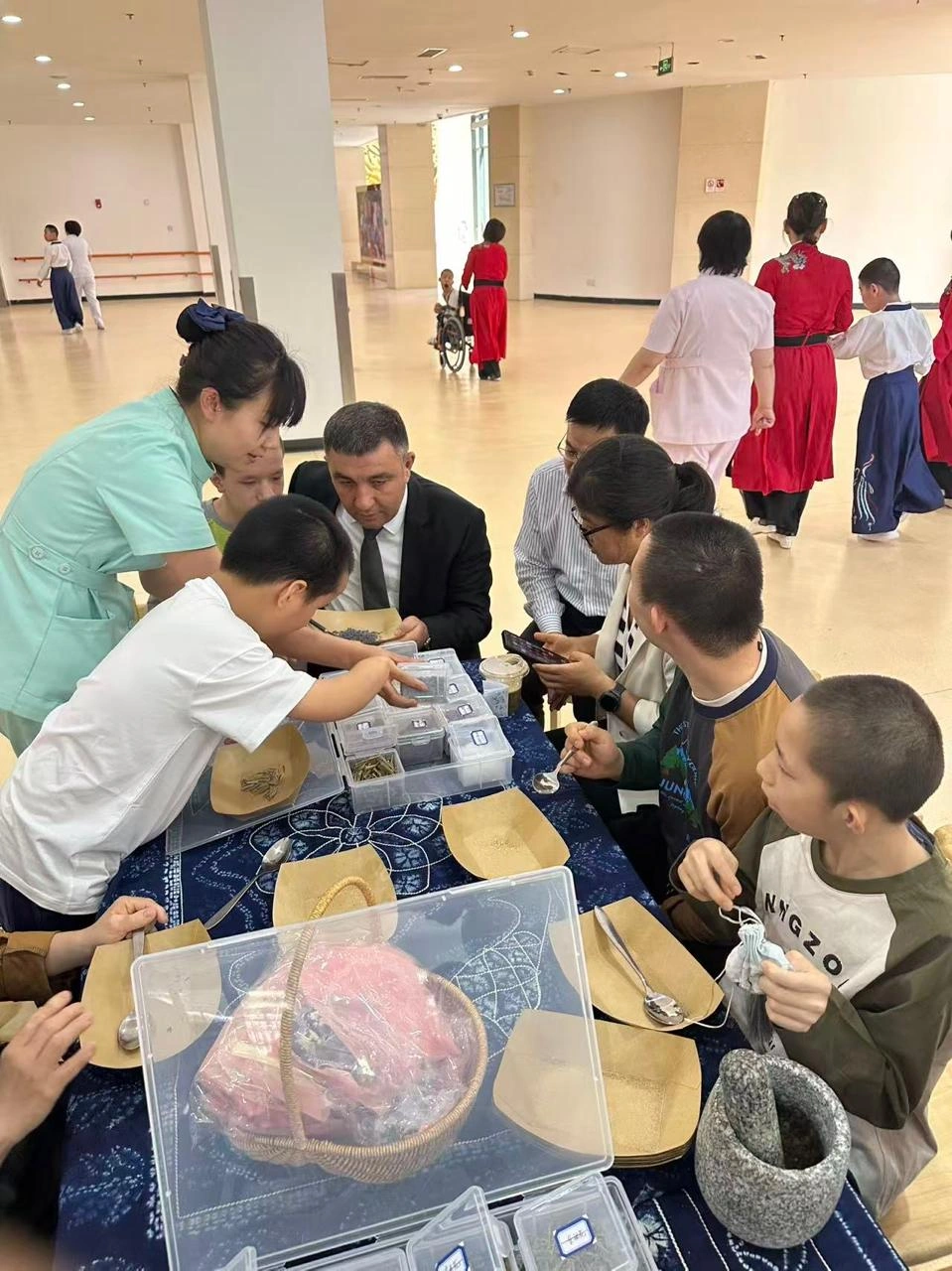 Charity event held in Beijing on birthday of National Leader Heydar Aliyev (PHOTO)