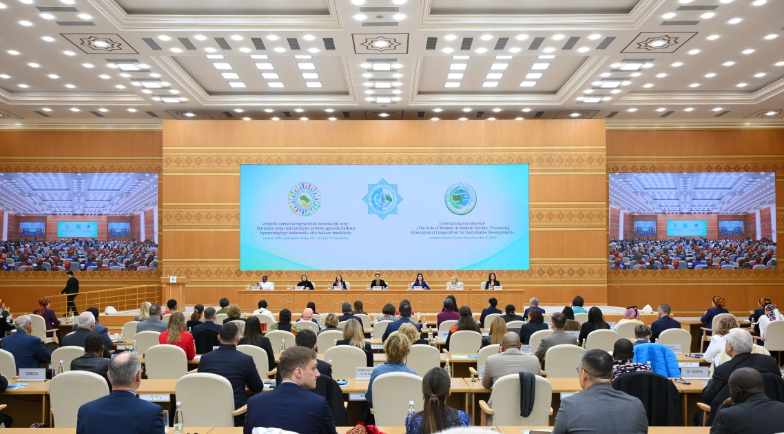 Heydar Aliyev Foundation VP Leyla Aliyeva participates in international conference in Turkmenistan (PHOTO)