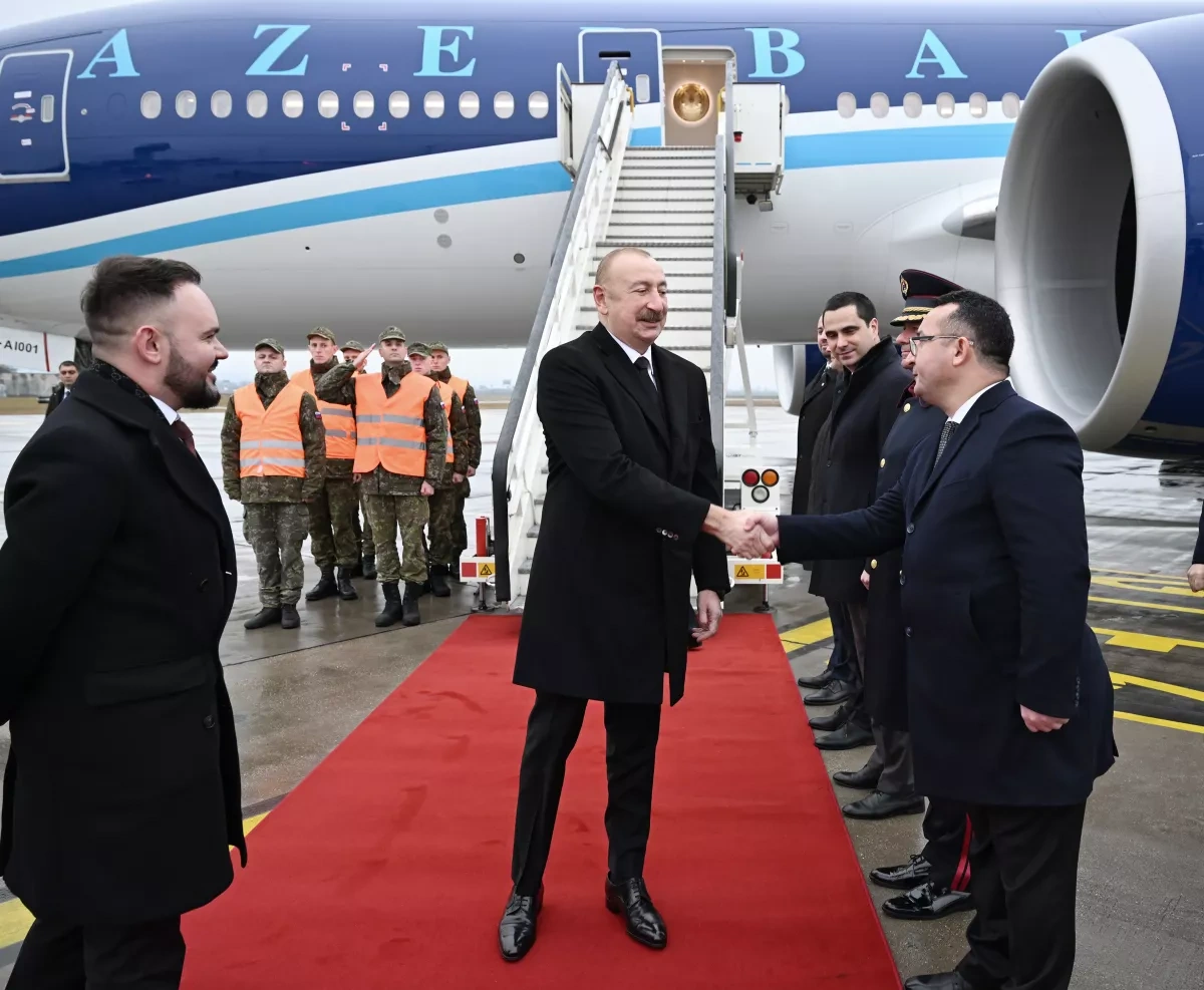 Azerbaijani president arrives in Slovakia for official visit PHOTO