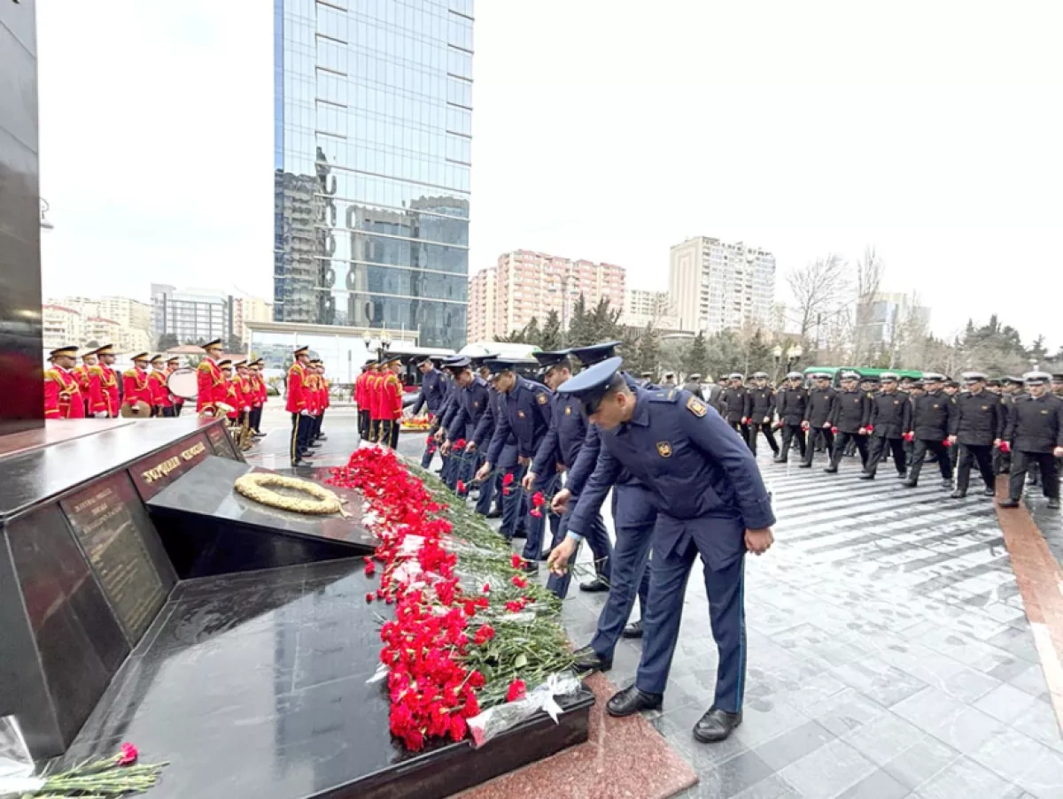 Azerbaijan observes Khojaly genocide day with nationwide military tributes PHOTO