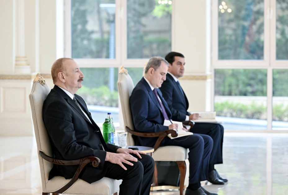 President Ilham Aliyev receives newly appointed ambassador of Eswatini to Azerbaijan (PHOTO)