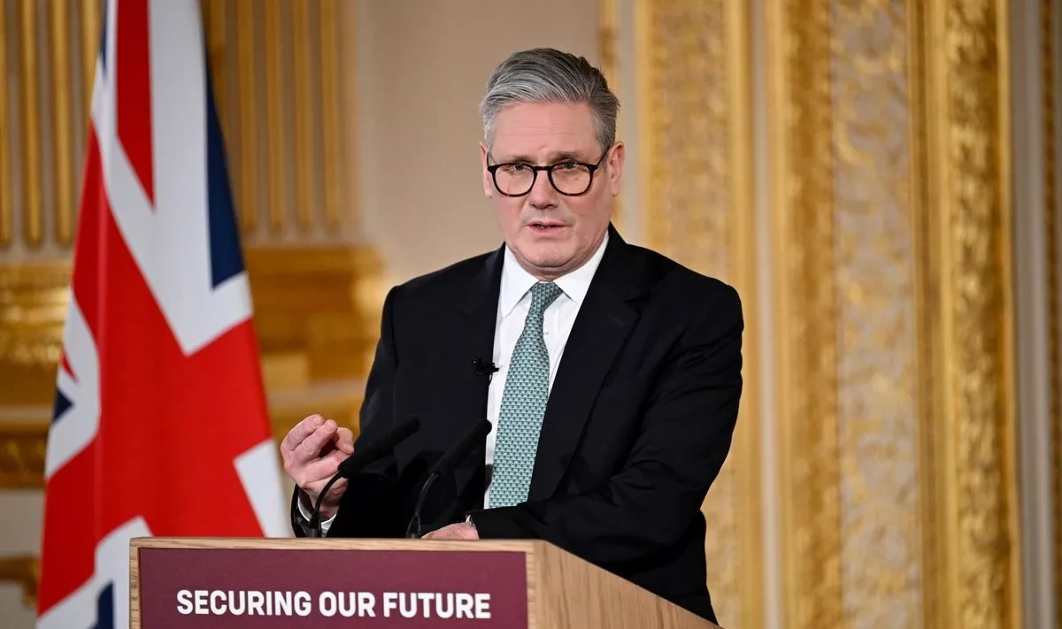 Britain on two fronts Keir Starmer walks a tightrope