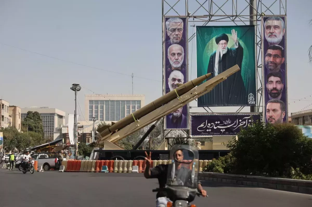 Iran targets US steel, aluminium industries in Middle East 90th wave of operation “True Promise-4” / VIDEO