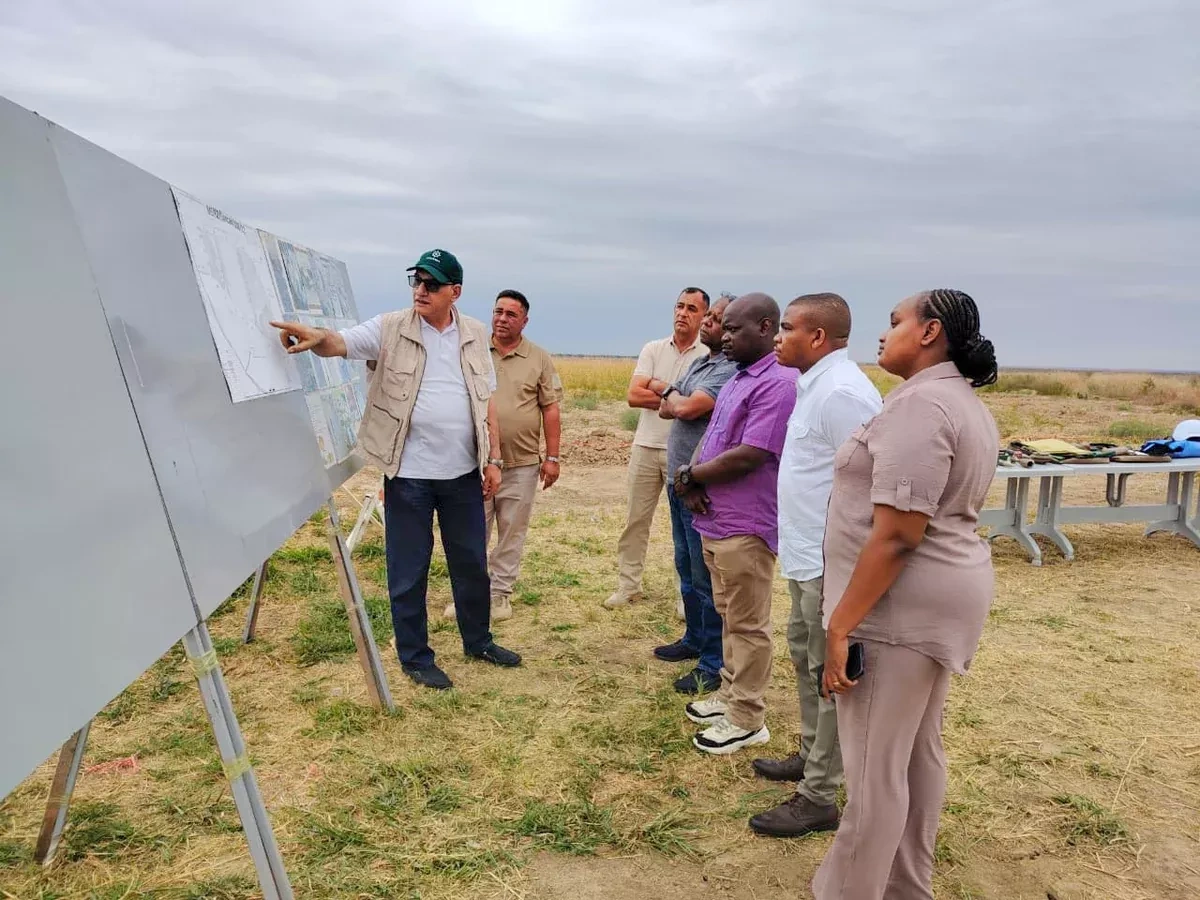 Azerbaijan shares mine-clearing know-how with Kenya PHOTO
