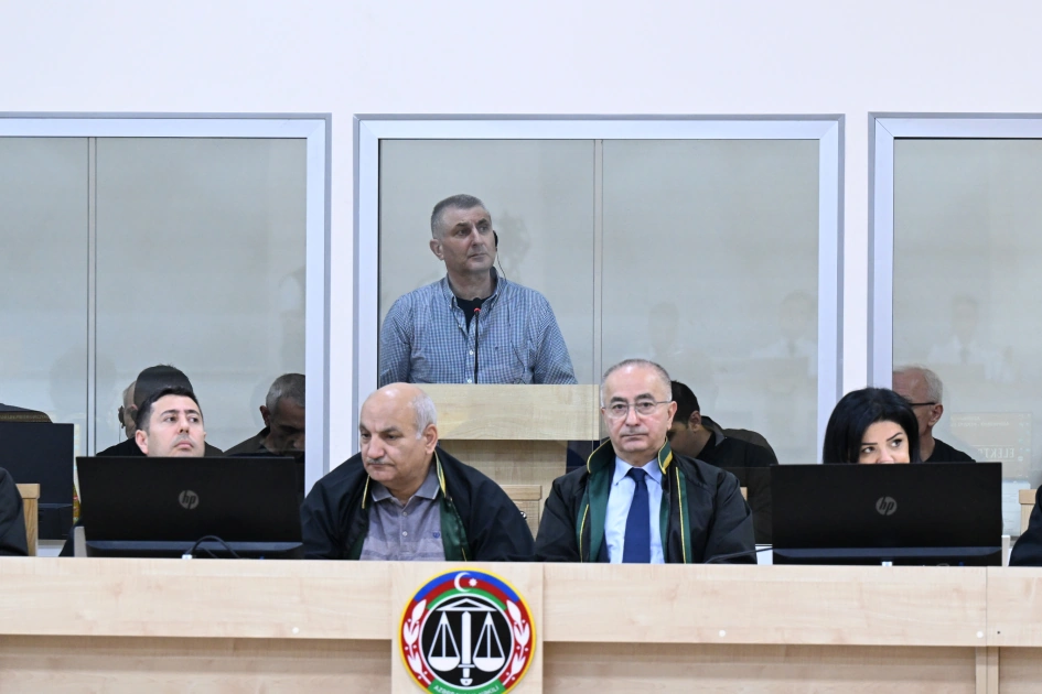 Baku court begins hearing appeals by Armenian citizens convicted of serious crimes (PHOTO)
