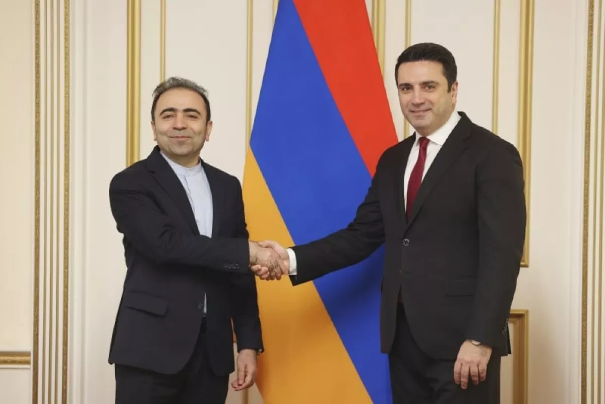 Armenian Speaker meets newly appointed Iranian ambassador
