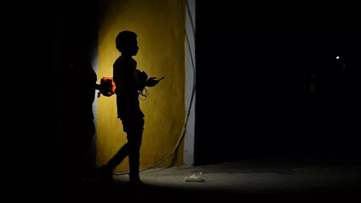 No electricity, no gas, no sleep: Cubans on edge amid endless outages PHOTO