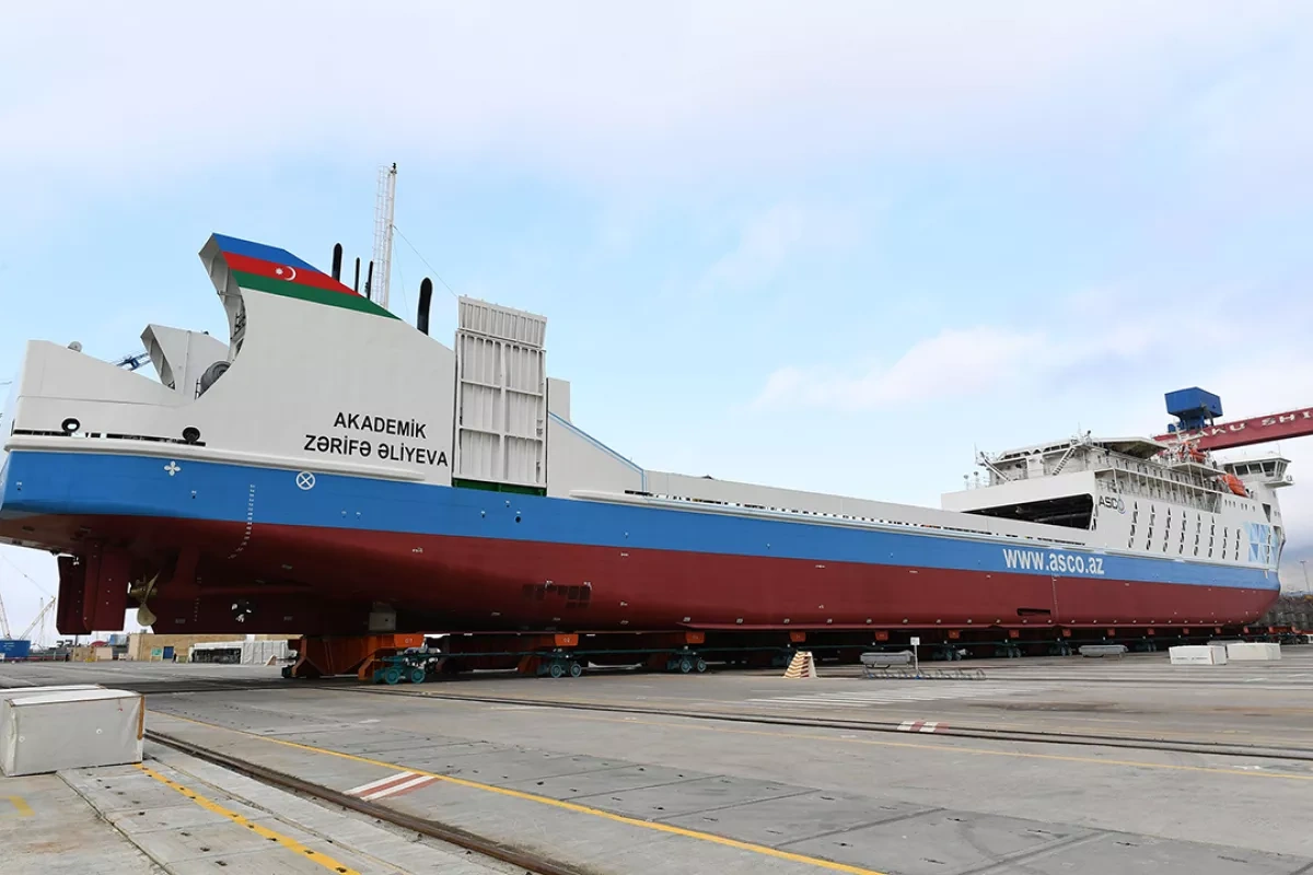 Container boom on the Caspian Azerbaijan expands its fleet and cargo transport
