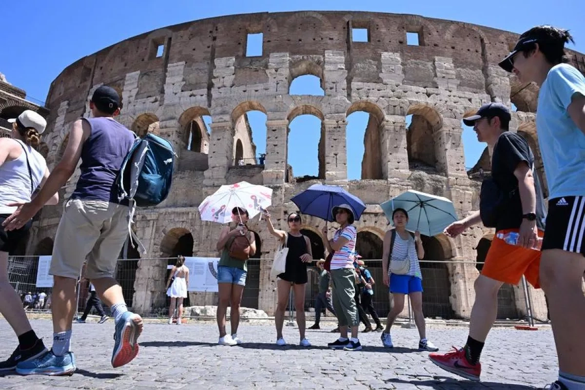 Italy places 25 cities on highest heat alert as temperatures near 40 C