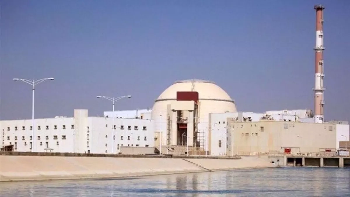 Russia considers building small nuclear plants in Iran