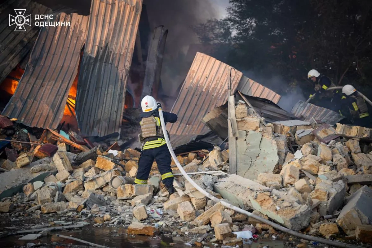 Russian attacks across Ukraine kill four, injure 12, Zelenskyy says PHOTO