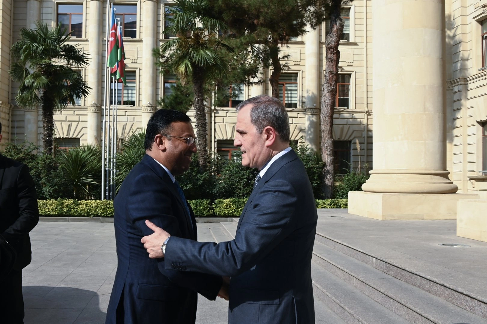 Azerbaijan, Sri Lanka discuss tourism, education, energy cooperation (PHOTO)