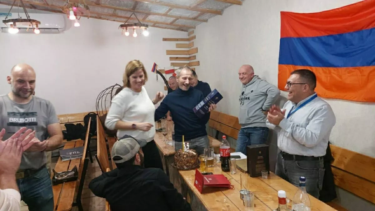 Media: EU observers in Armenia spend time in entertainment venues