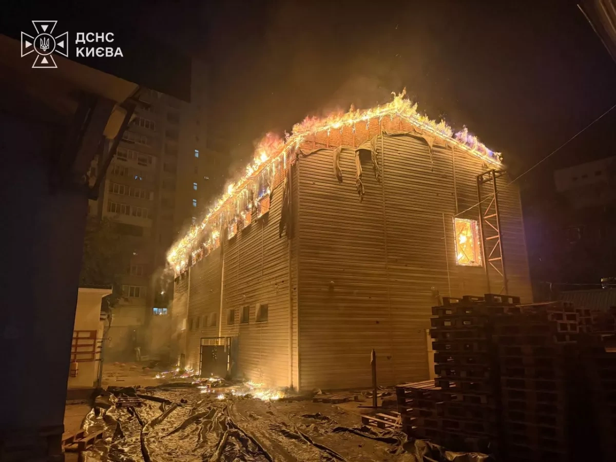 Deadly Russian strike hits Ukraine’s Kyiv, killing six and injuring 33 PHOTO