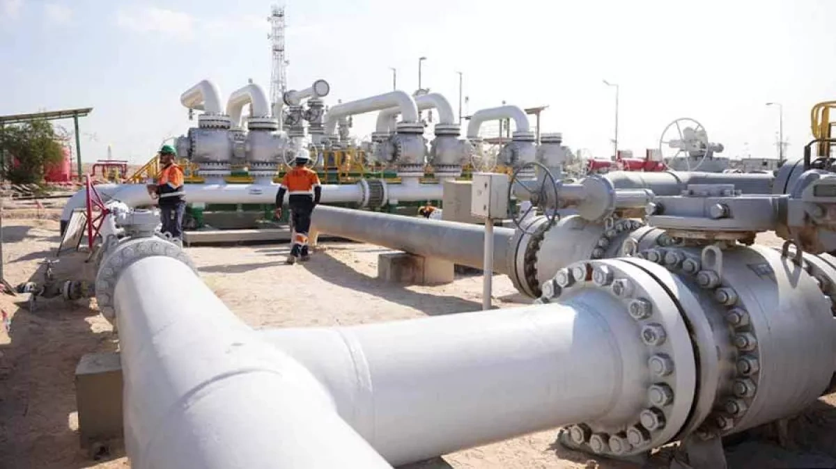 Al Jazeera: Iraq cuts oil output by 70% amid regional escalation