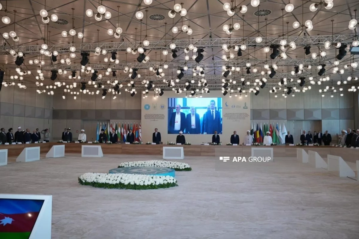 Baku hosts international conference honoring Azerbaijani thinker PHOTO
