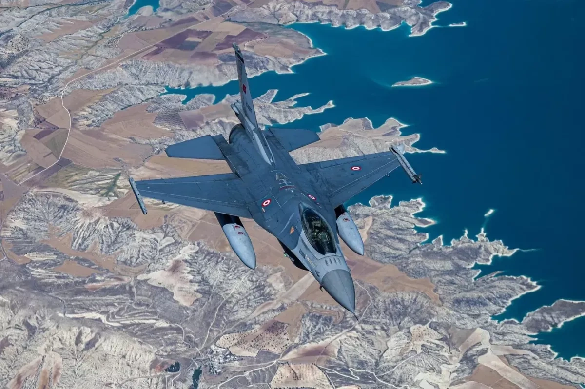 Turkish F-16s to patrol Baltic airspace