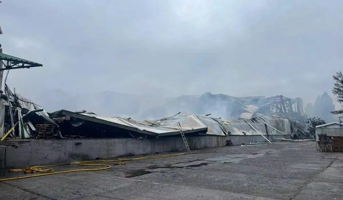 Russian strike damages EVA retail chain distribution centre in Odesa