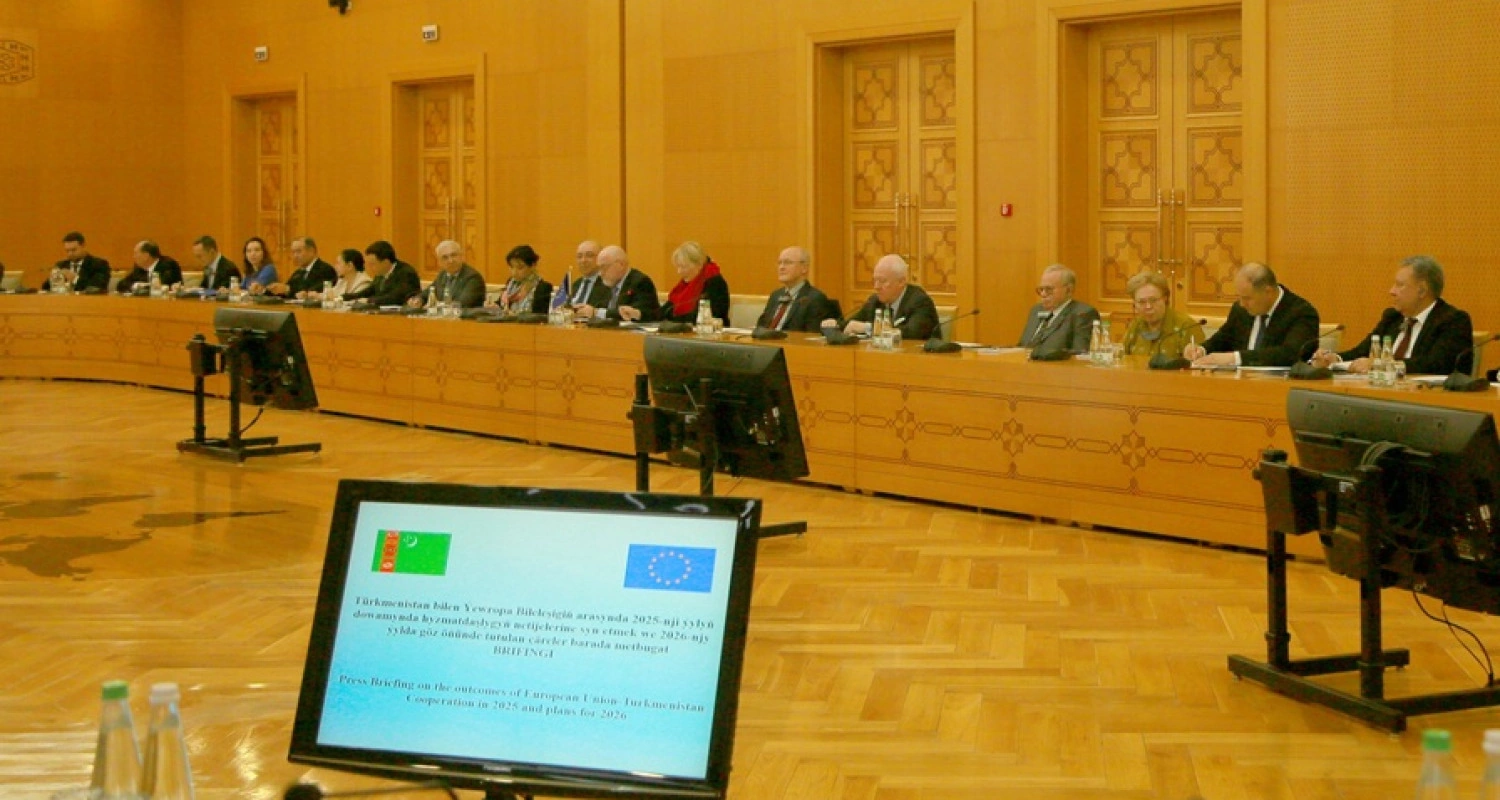 Turkmenistan, EU prioritize transport connectivity for 2026 cooperation