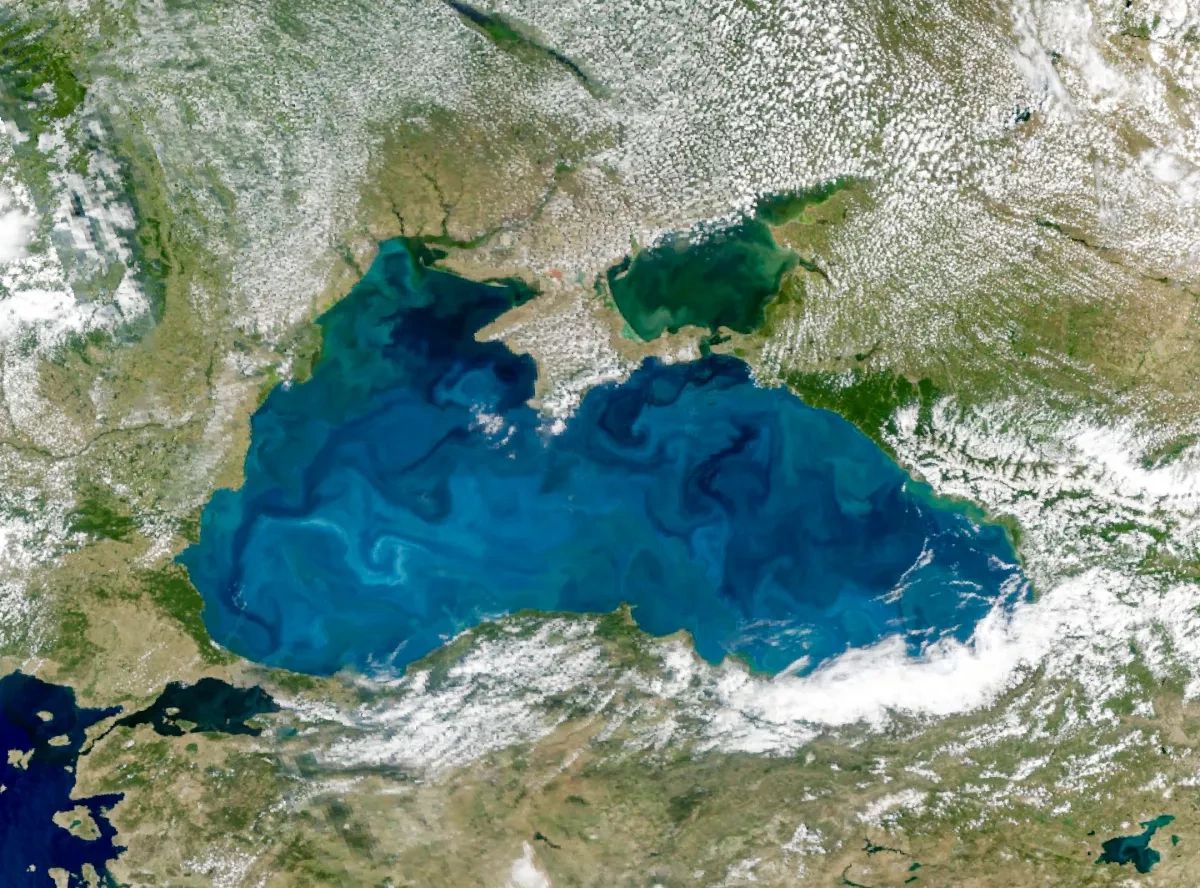 NASA captures Black Sea's stunning colour change as plankton blooms PHOTO