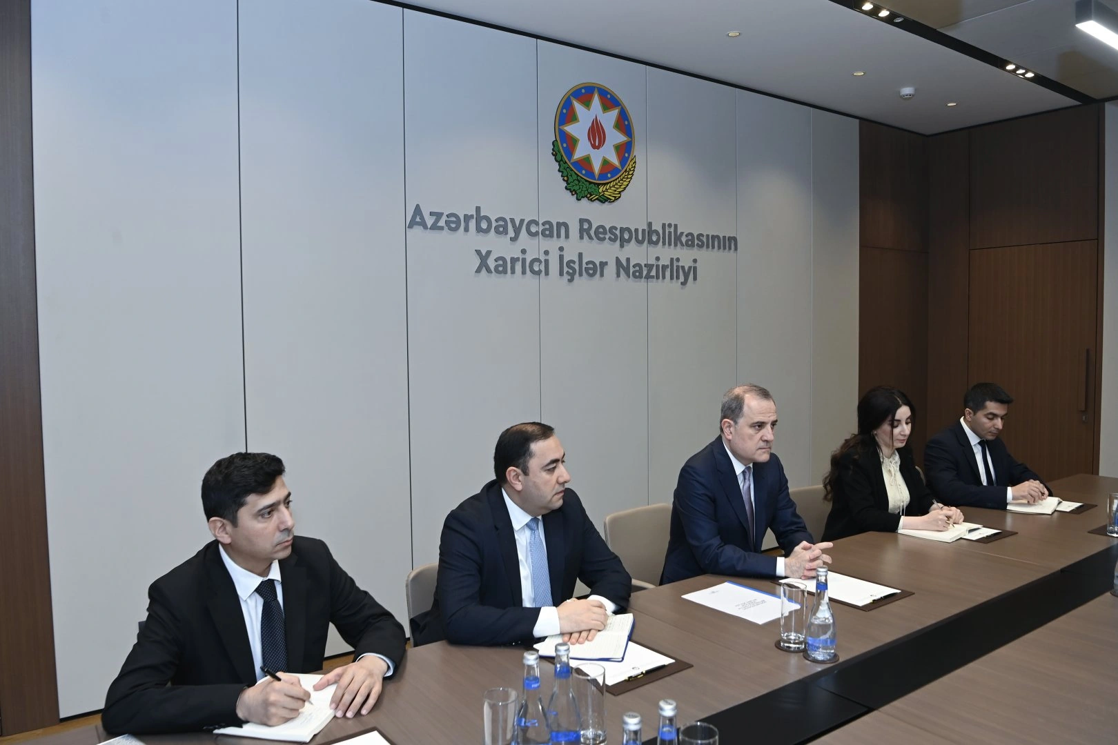 Azerbaijan's FM discusses humanitarian issues in region with ICRC chief (PHOTO)