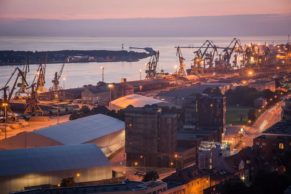 Kyiv secures US LNG supply through Lithuanian port