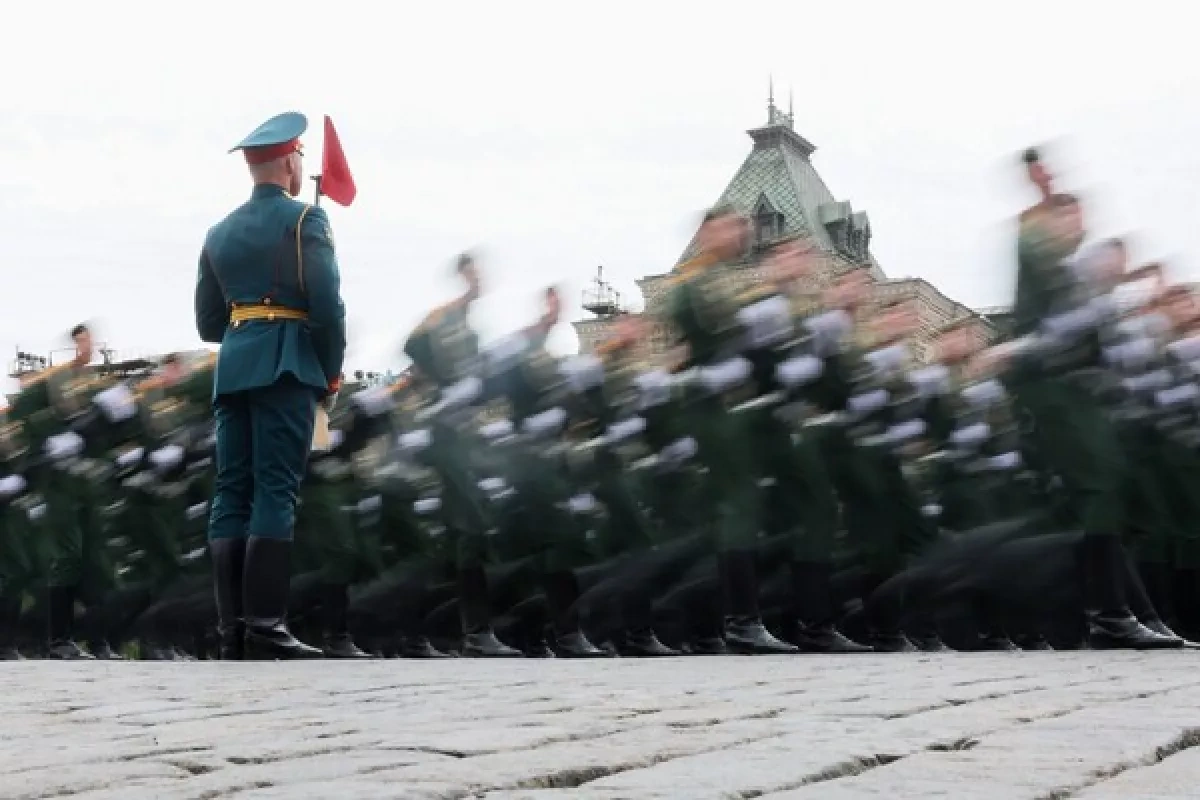 Putin orders further expansion of Russian military personnel
