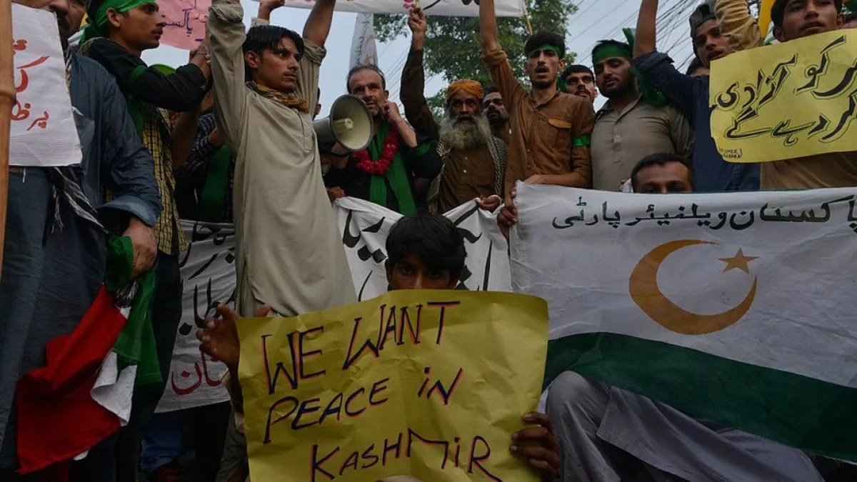 Curse of India’s occupation army in Kashmir  Suicides, violence, mass graves