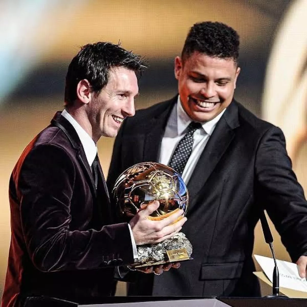 Brazil’s Ronaldo calls Messi greatest footballer of all time