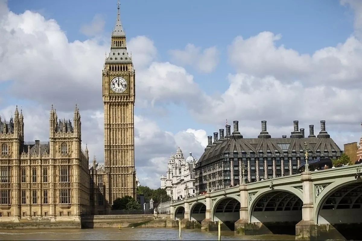 London adds 24 new names to Russia sanctions list