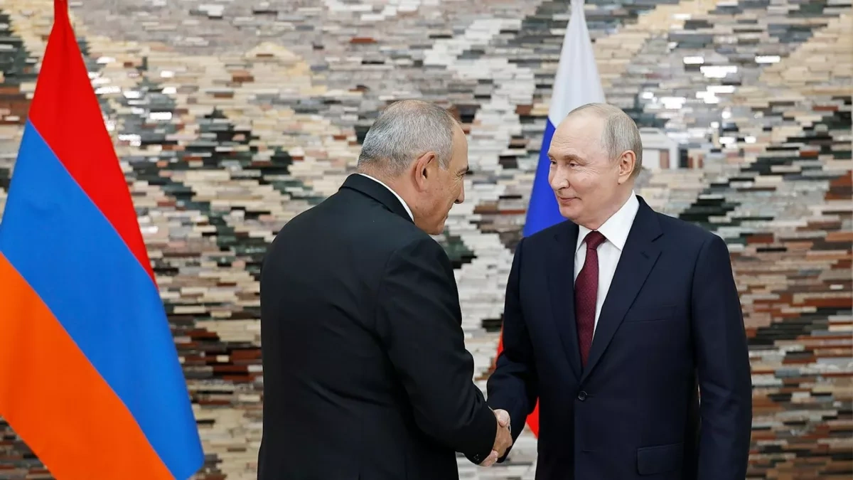 From allies to partners: Why Moscow and Yerevan are rethinking their ties Russian and Armenian experts speak to Caliber.Az