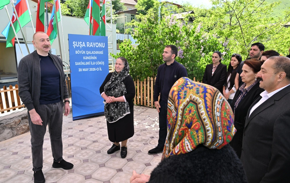President Ilham Aliyev inspects reconstruction progress in Boyuk Galaderesi village of Shusha district, meets with residents (PHOTO)