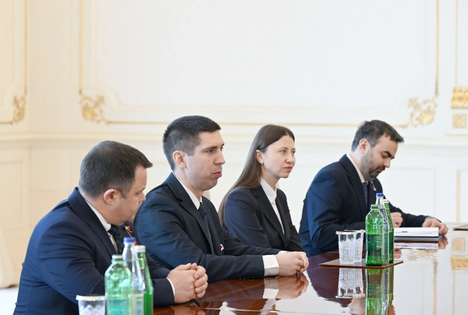 President Ilham Aliyev receives Deputy Prime Minister of Moldova (PHOTO)