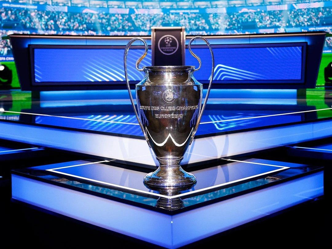Qarabag takes early lead against Ajax