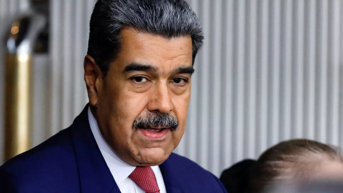 Russia says it would consider asylum request from Venezuela’s Maduro