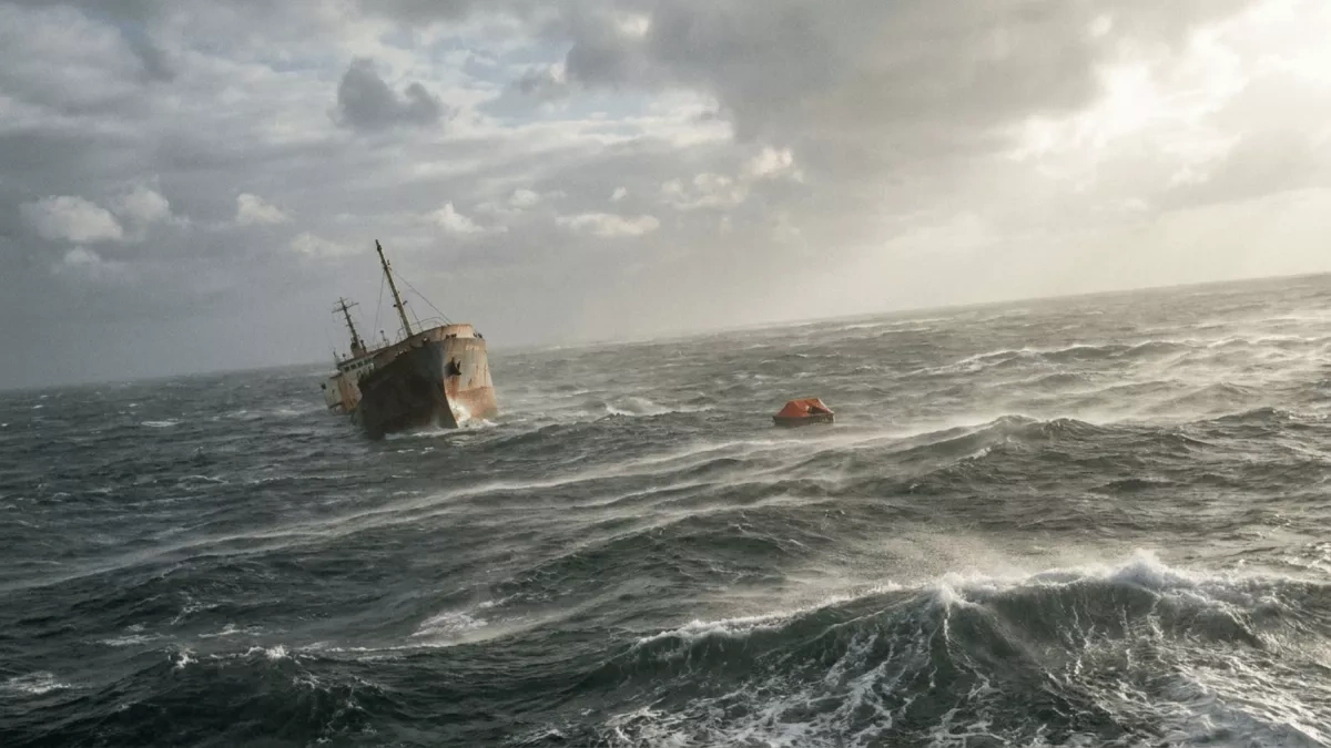 China rescues 47 crew members after Vietnamese vessel sinks