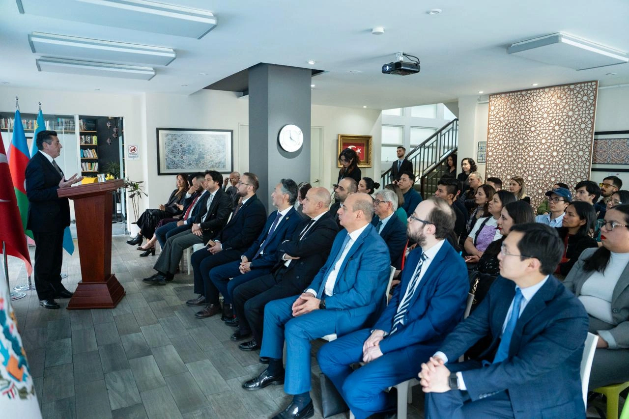 Mexico hosts conference on Turkic language family (PHOTO)