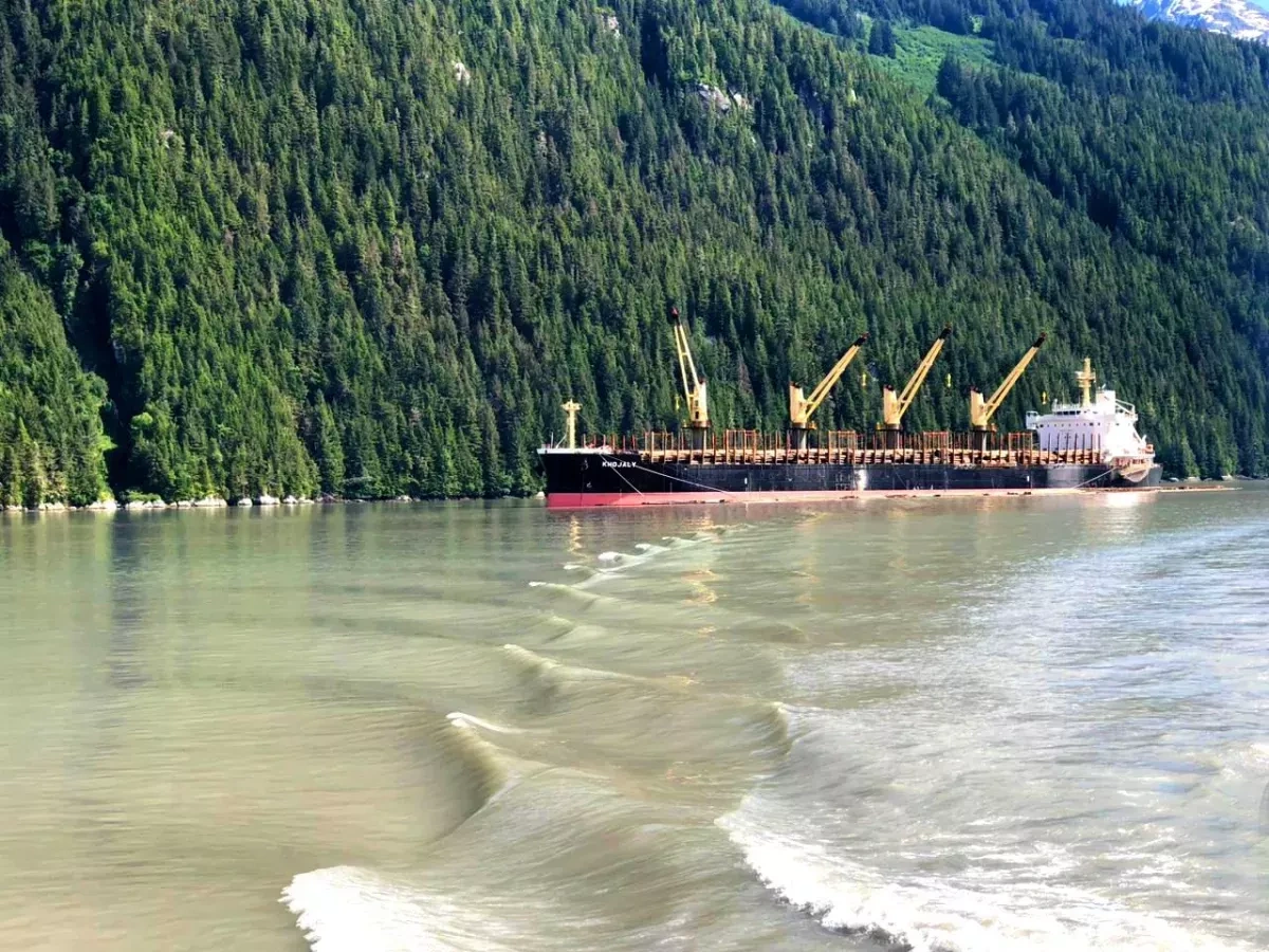Azerbaijani ship connects Indonesia with Australia PHOTO