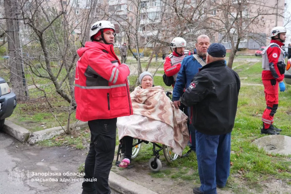 At least 26 injured as Russian forces strike Zaporizhzhia and surrounding district photo / video